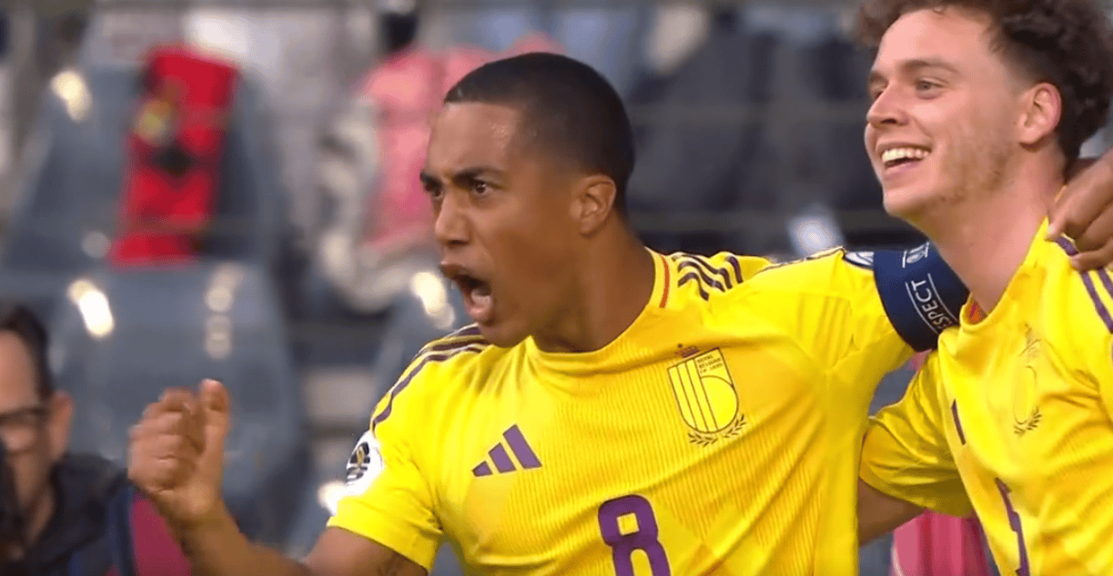 关于德布劳内焦点对战，穆雷与50激战快船分钟，险胜胜负难料！的信息